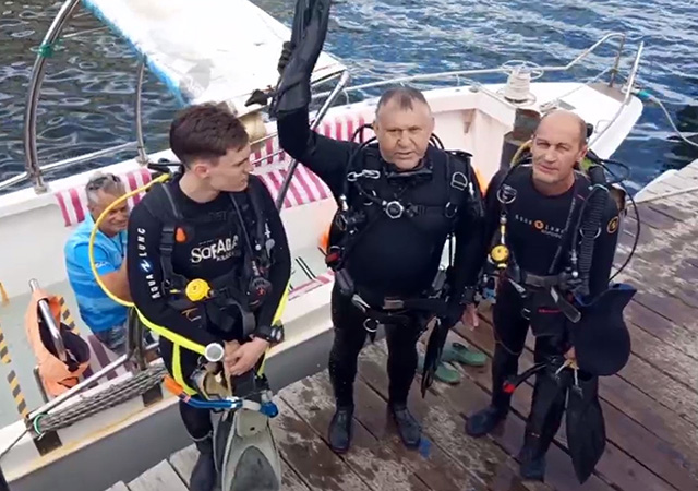 Обследовали дно на траверзе пляжа ст.Благовещенская р-н отеля "Малахит"